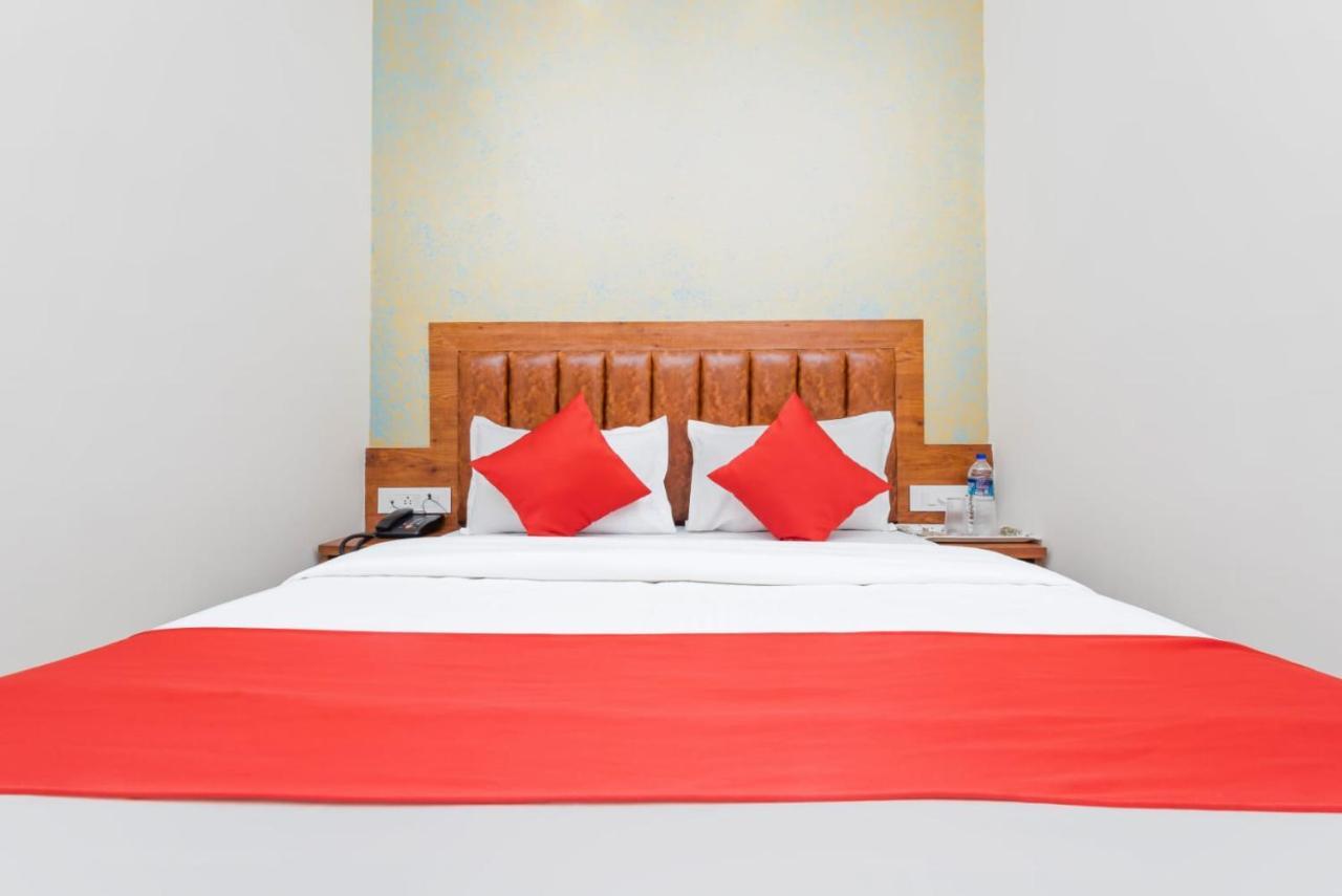 Hotel Purple Orchid Bombaim Exterior foto