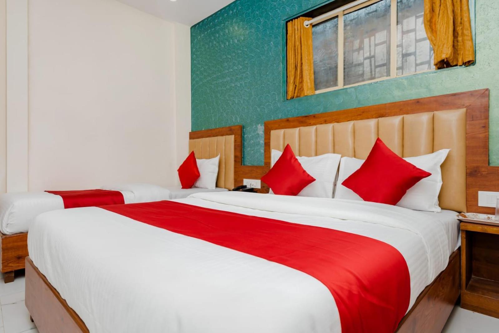 Hotel Purple Orchid Bombaim Exterior foto